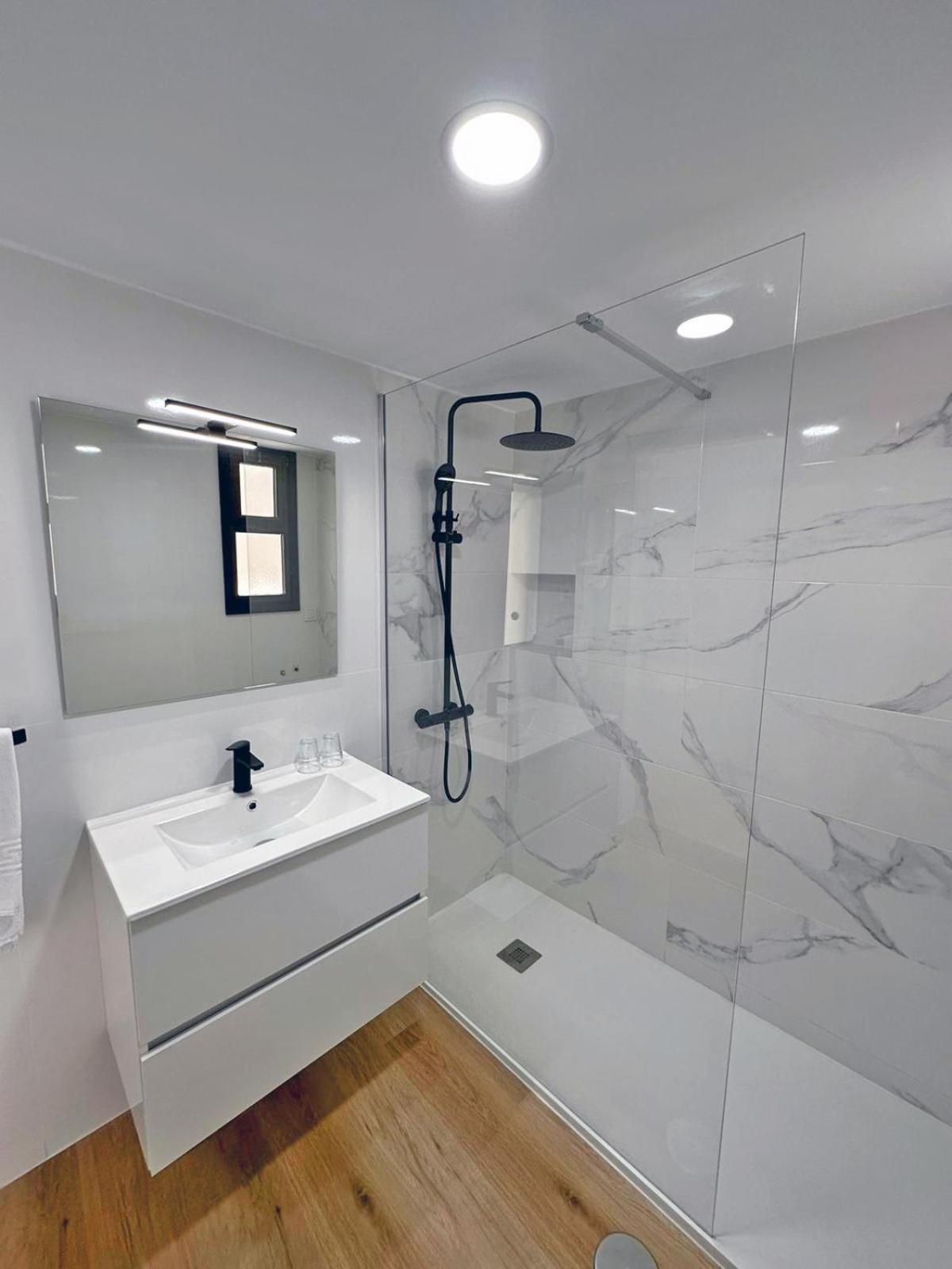 Apartamentos Portonovo Puerto Rico  Kültér fotó