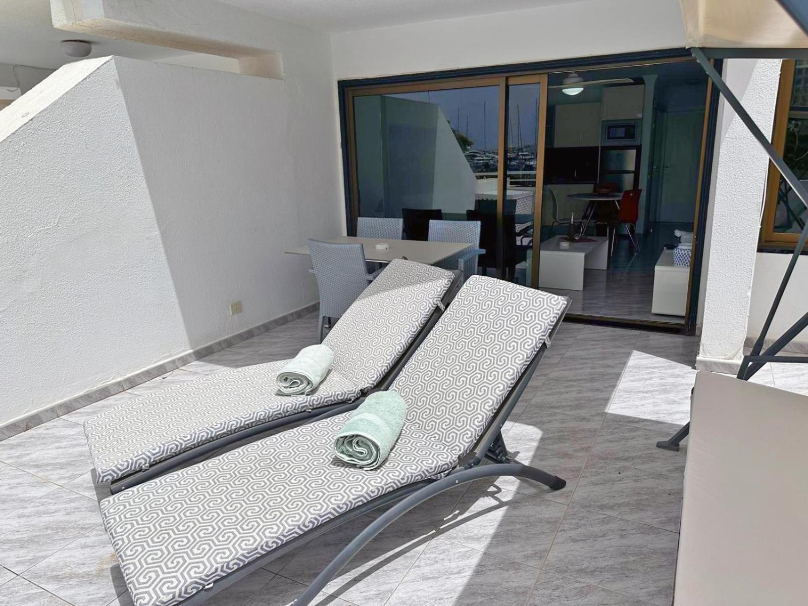 Apartamentos Portonovo Puerto Rico  Kültér fotó